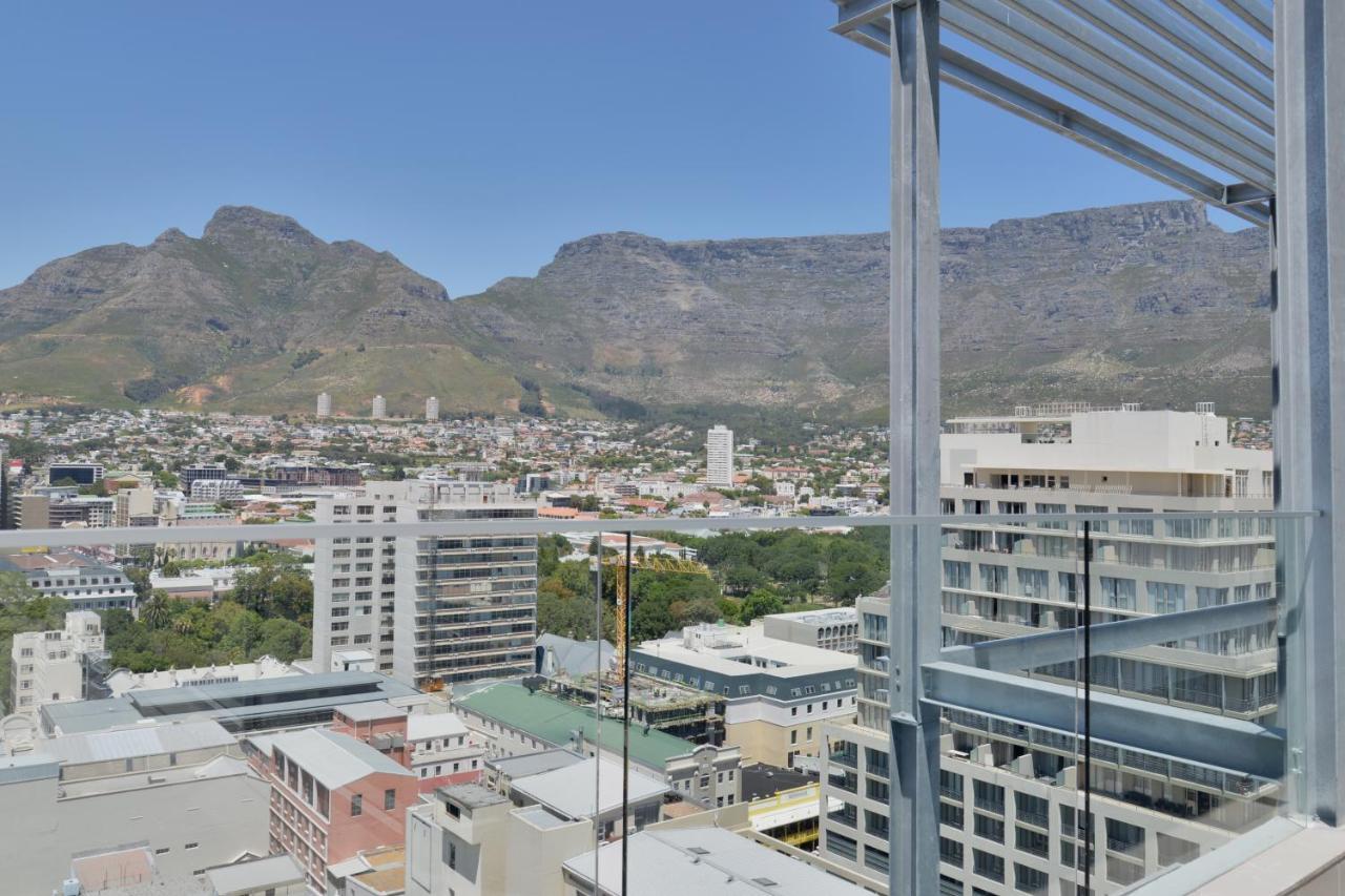 Appartement Gigi - Designer Ph With 180° Views Of City, Moutain & Ocean
