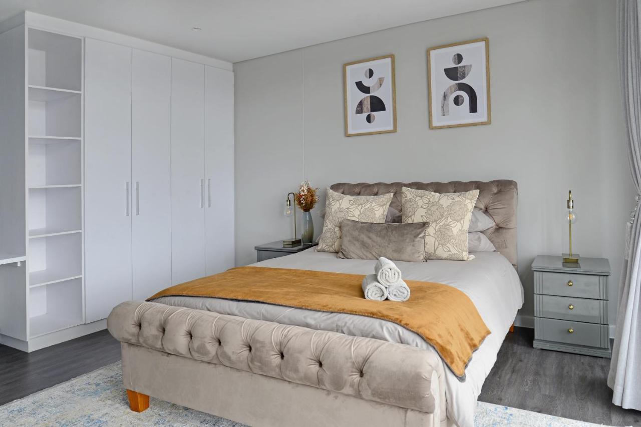 Appartement Gigi - Designer Ph With 180° Views Of City, Moutain & Ocean Le Cap