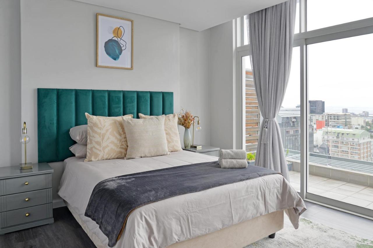 Appartement Gigi - Designer Ph With 180° Views Of City, Moutain & Ocean Le Cap